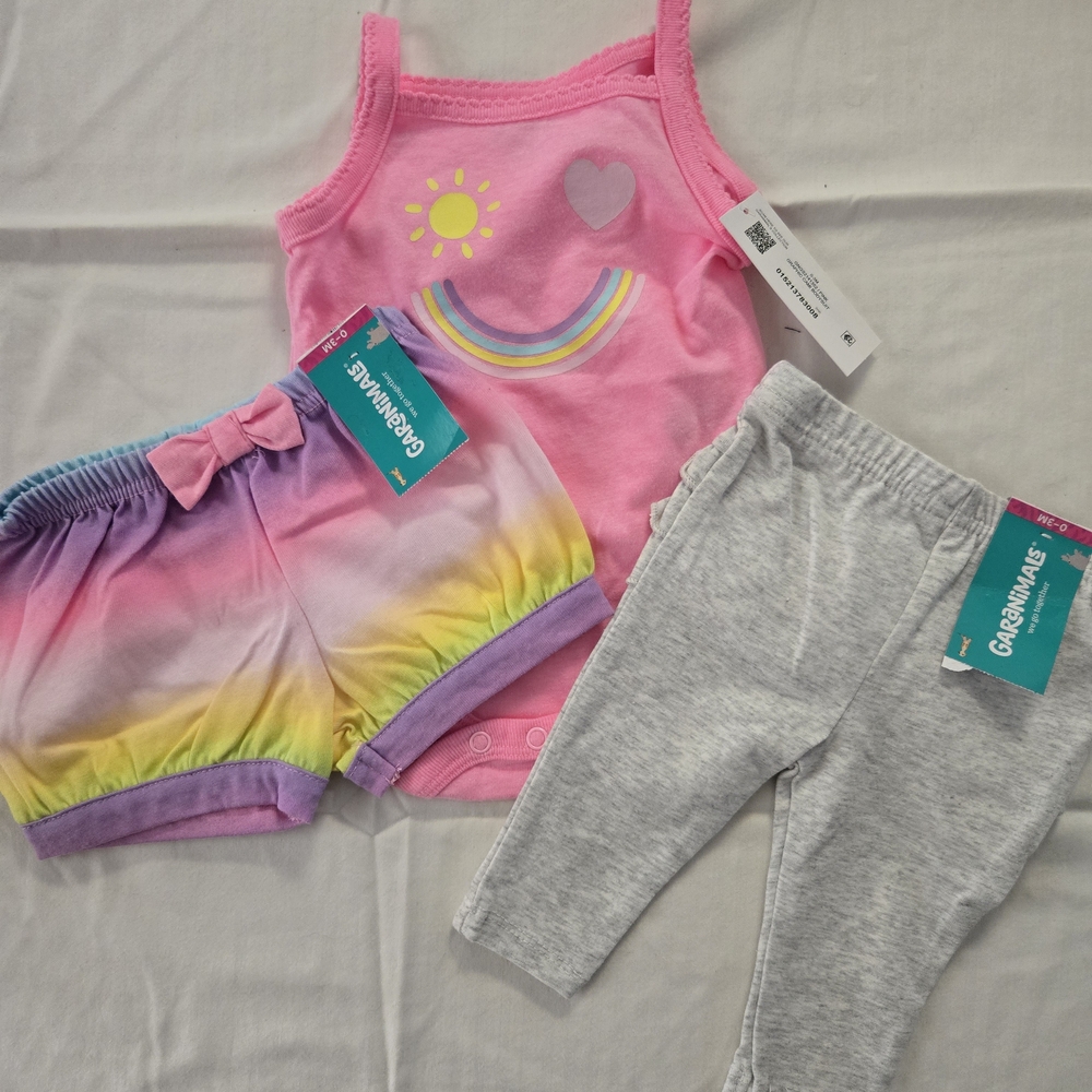 NWT Lot Of 3 Garanimals baby girls' cami bodysuit, Shorts And Pants 0-3 Months